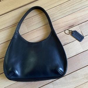 Vintage Coach Ergo 9027